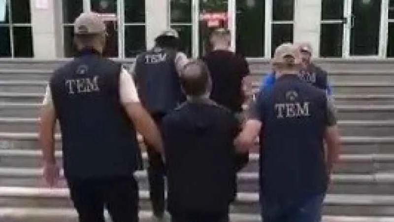 FETÖ operasyonunda eski emniyet müdürü ve zabıt katibi Yunanistan’a kaçarken yakalandı