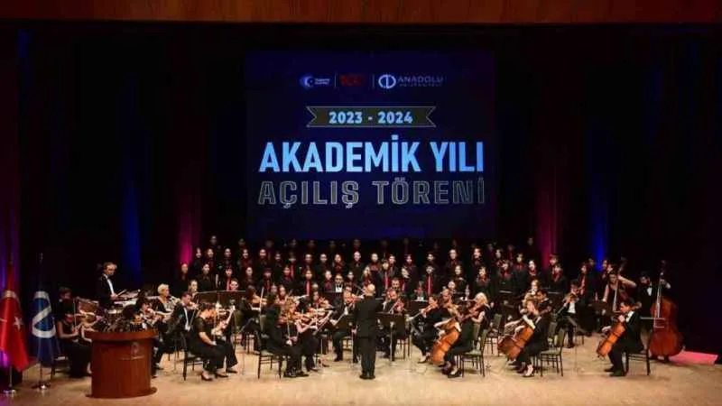 Anadolu Üniversitesi 2023-2024 Akademik Yılı Açılış Töreni gerçekleştirildi