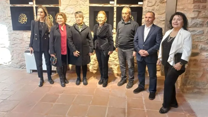 İstanbul Lale Vakfı'nda Esmaü'l Hüsna Sergisi