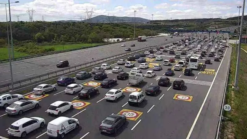 Kuzey Marmara Otoyolu rekora imza attı