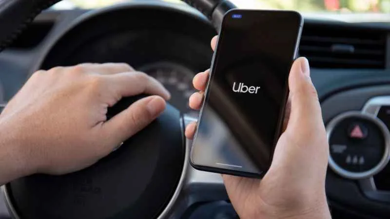 Uber, Türkiye’de taksi uygulaması ile yoluna devam ediyor