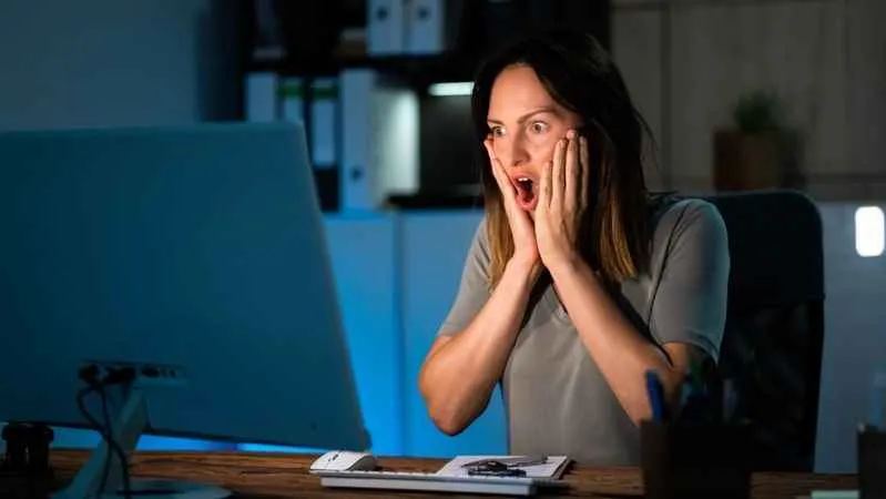 Seyahat dolandırıcılarının tuzağına düşmeyin!