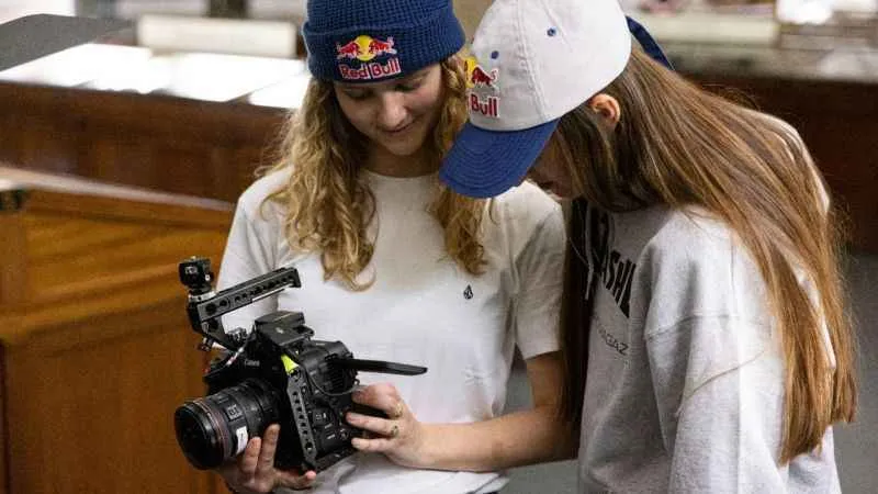 Canon Kameraları, Red Bull’un ‘Müzede Kaykay Özel Gösterisi’ni Ölümsüzleştirdi