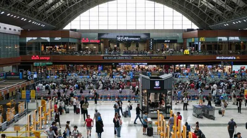 Sabiha Gökçen Havalimanı’ndan tarihi rekor !