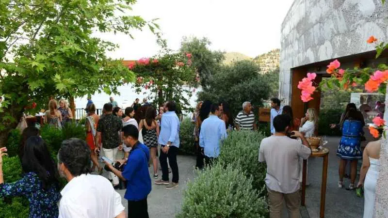 Sanatseverler Perrotin ile Bodrum Loft'un ‘French Delights’ Sergisi açılışında buluştu 