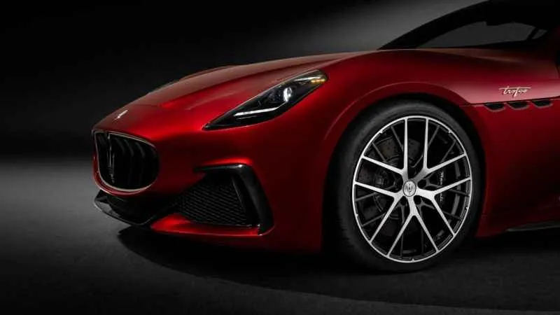 Goodyear’dan 2023 Maserati GranTurismo’ya özel UUHP lastiği 