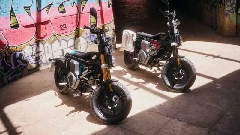 Elektrikli, fütüristik ve radikal: BMW CE 02 tanıtıldı