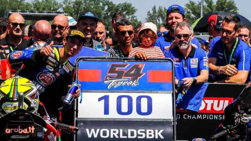 Toprak Razgatlıoğlu’ndan İtalya’da çifte zafer