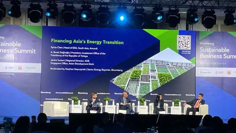 “Türkiye Yüzyılı Yatırım Resepsiyonu” Singapur’da gerçekleştirildi 