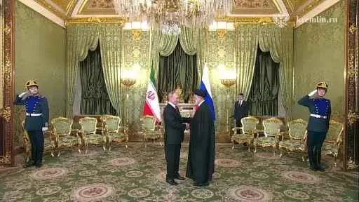 Putin ve Reisi Moskova’da bir araya geldi