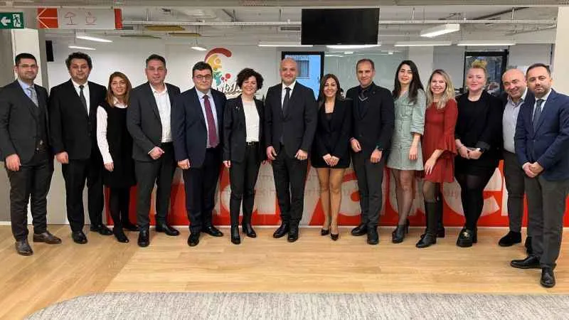 Koçfinans ve ikinciyeni.com güçlerini birleştirdi 