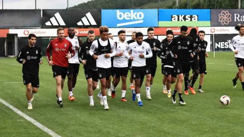 Beşiktaş, Galatasaray maçı hazırlıklarına devam etti