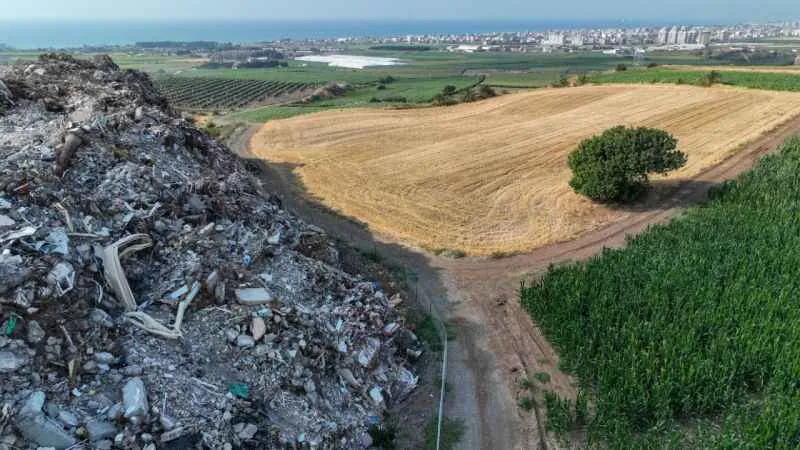 TEMA Vakfı’ndan çarpıcı çalışma: Hatay’daki enkaz atıkları zehir saçıyor
