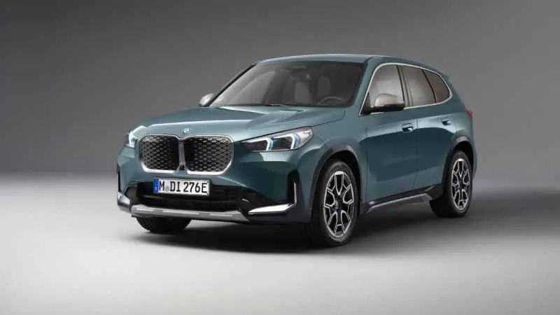 Tamamen yenilenen yeni BMW X2 sDrive20i ve BMW iX1 eDrive20 ön rezervasyona açıldı