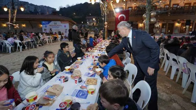 Üsküdar Çocuk Köyü’nde ilk iftar