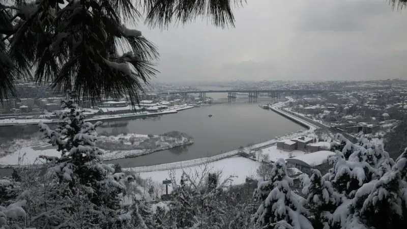 AKOM’dan Kritik Uyarı: Kuvvetli Kar Yağışı ve Sibirya Soğukları Geliyor