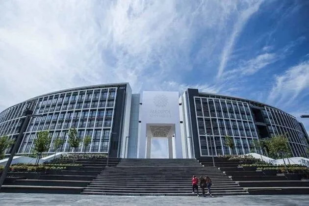 İstanbul Medipol Üniversitesi 45 Öğretim Üyesi alıyor