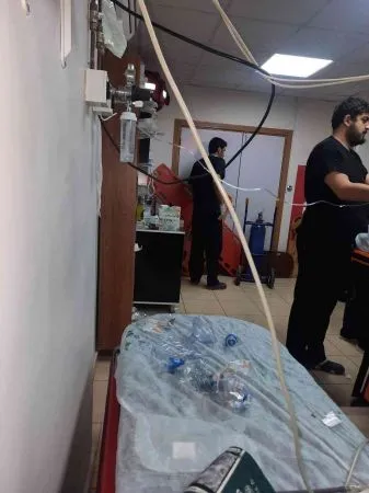 Lice’de ölen hastanın yakınları sağlık çalışanlarına saldırdı, hastane savaş alanına döndü