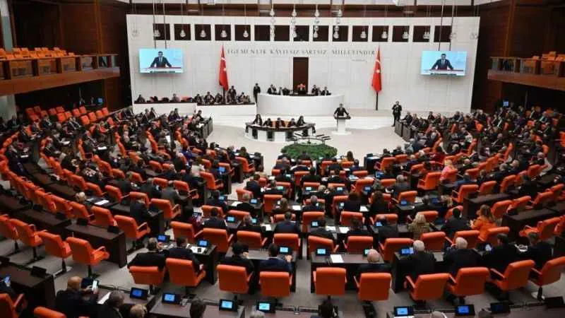 14 milletvekili partilerinden belediye başkan adayı gösterildi