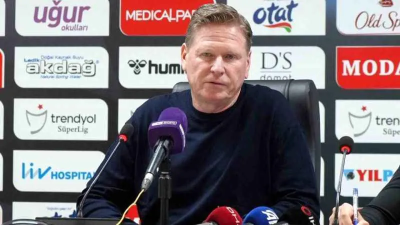 Markus Gisdol: “Maçı hak eden taraf bizdik”