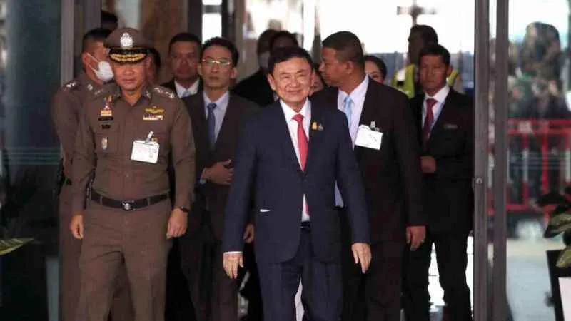Tayland’ın eski Başbakanı Thaksin’e şartlı tahliye kararı