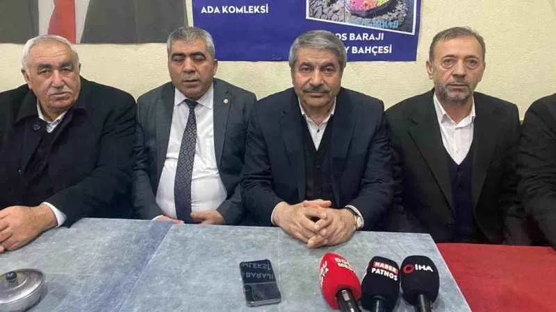 İYİ Parti’den istifa ederek AK Partiye katıldılar