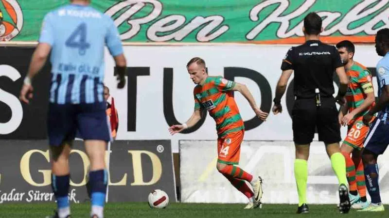 Alanyaspor son dakika golü ile galibiyeti kaçırdı: 3-3