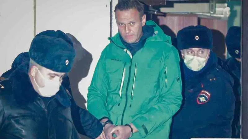 Rus muhalif lider Navalny’nin cansız bedeni annesine teslim edilmedi