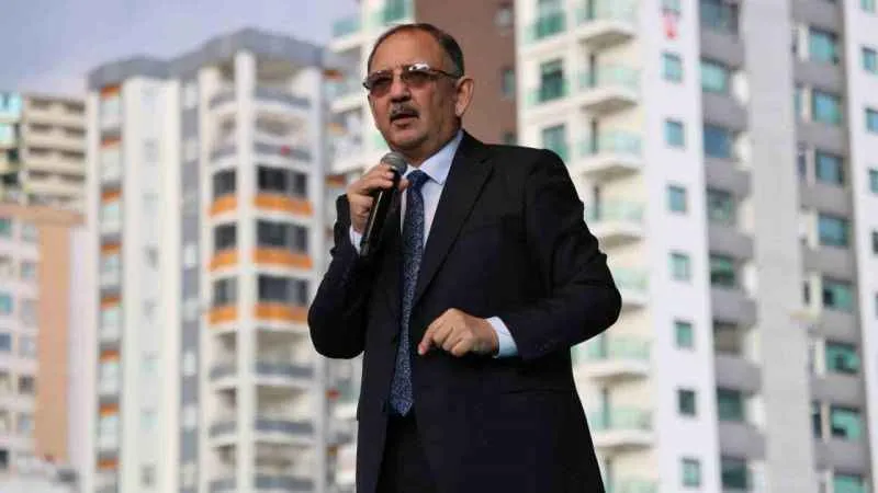 Bakan Özhaseki: “Deprem değil, kötü bina öldürür”