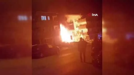 Ankara'da evsiz adam kendi kurduğu kulübede yanarak can verdi