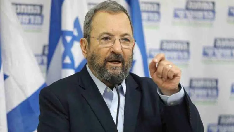 İsrail’in eski Başbakanı Barak’tan Netanyahu’nun iktidarına son vermek için "gece gündüz" protesto çağrısı