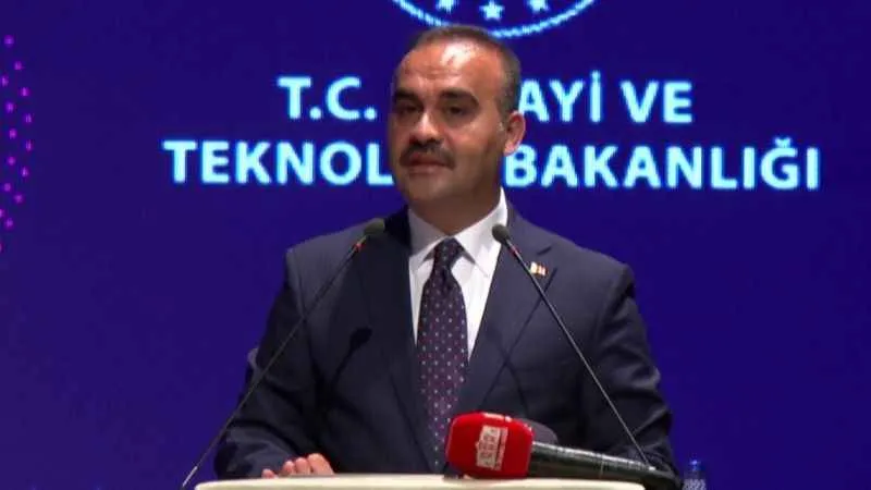 Bakan Kacır: “İlk Tük uzay yolcusu Alper Gezer Avcı, 9 Ocak 2024’te uzaya gidecek”