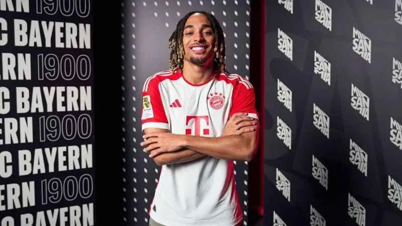 Sacha Boey, yeni takımıyla ilk antrenmanına çıktı