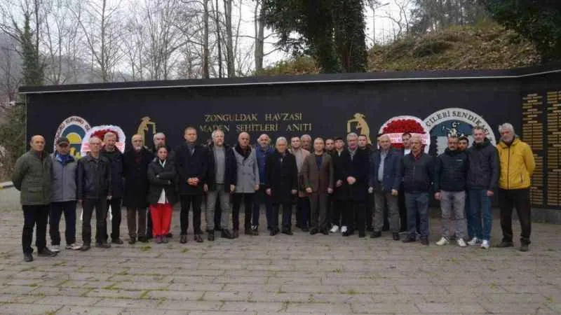 263 madenci için maden şehitleri anıtında tören