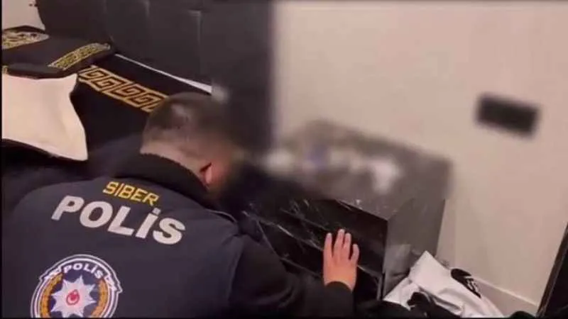 Kişisel verileri ele geçirip bin 750 kişiyi dolandıranlar yakalandı