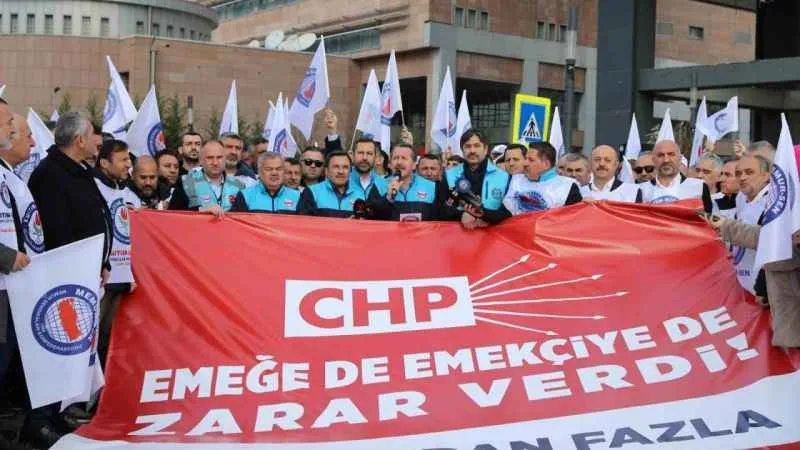Memur-Sen’den CHP’ye siyah çelenk