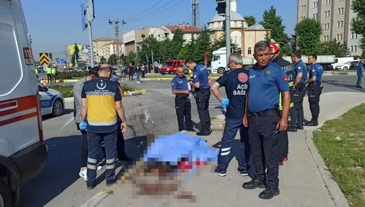 Freni boşalan vinç dehşet saçtı: Ölü ve yaralı var