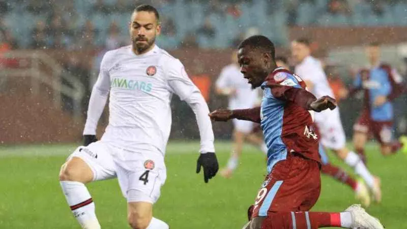 Trabzonspor, geriden gelip Fatih Karagümrük'ü farklı mağlup etti