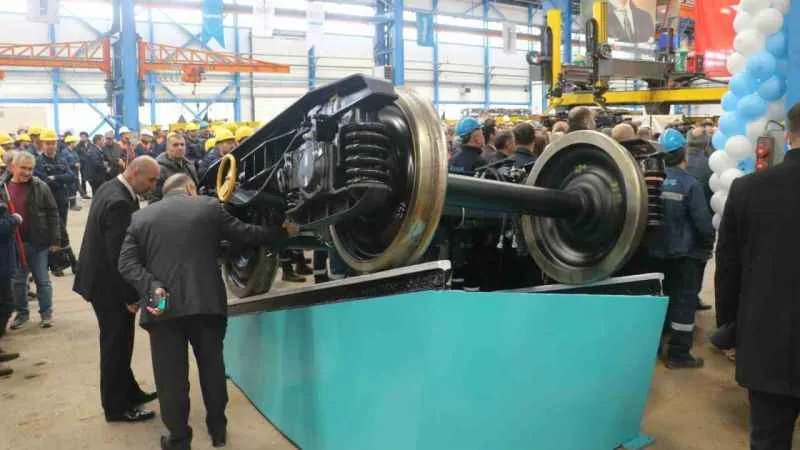 Saatte 225 km hıza ulaşacak yerli ve milli hızlı tren geliyor