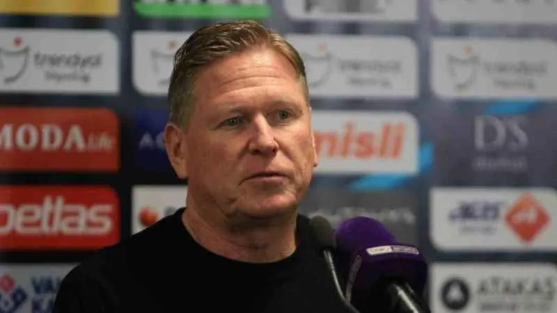 Markus Gisdol: "İlk yarı çok kötü bir performans sergiledik"