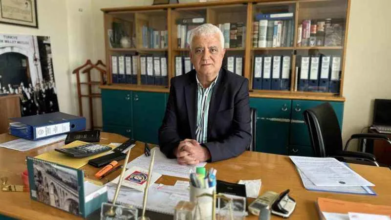 Fahri Trafik Müfettişlerinin park cezası yazma yetkileri askıya alındı