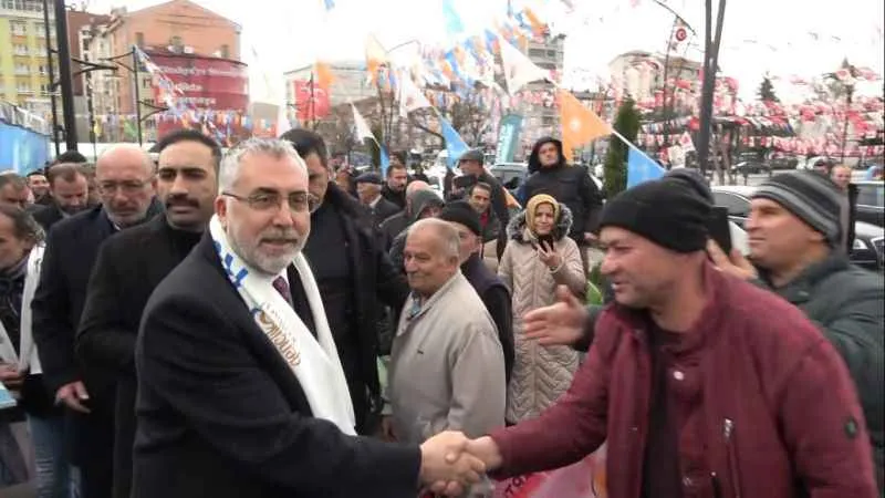 Bakan Işıkhan: "Refah düzeyimiz arttıkça emeklilerin gelirleri de artacaktır"