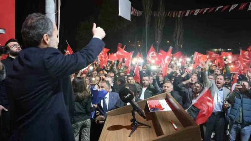 Fatih Erbakan: “Yüzde 20 oy alıp, 94 ruhunu yeniden hayata geçireceğiz”