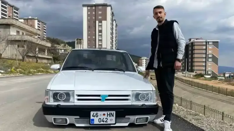 Dışı Tofaş, içi BMW otomobiline gözü gibi bakıyor