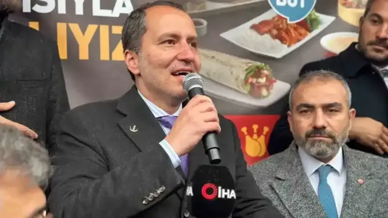 Yeniden Refah Partisi Genel Başkanı Erbakan Arnavutköy’de vatandaşlarla buluştu