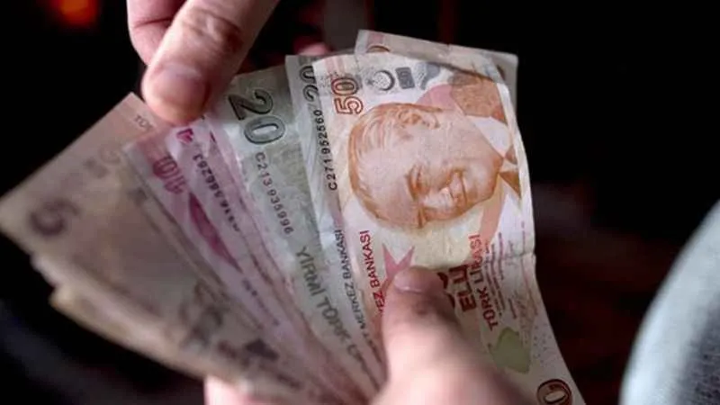 Ekimde memura zam yolda