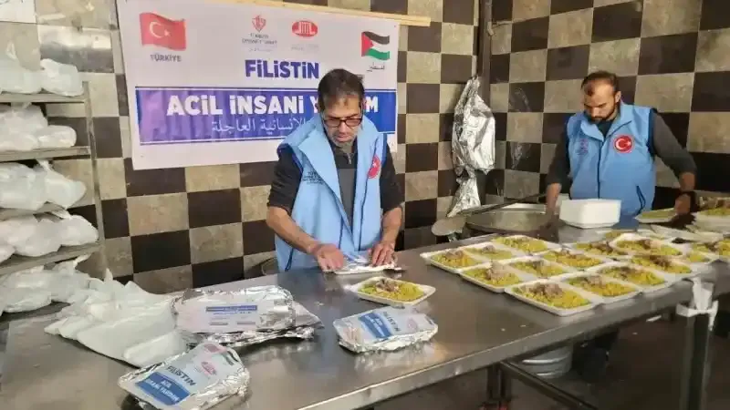 TDV, Gazze’de 760 bin insana yardım ulaştırdı