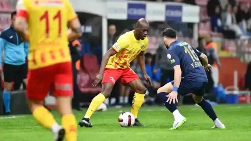 Kayserispor evinde Kasımpaşa'ya kaybetti