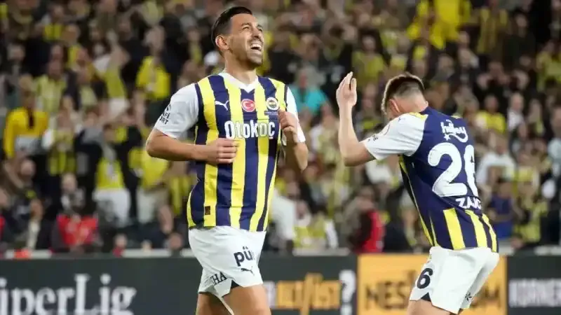 Fenerbahçe, Adana Demirspor'u 4-2 mağlup etti