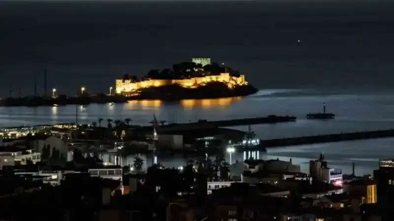 Kuşadası’nda bayram yoğunluğu: Otellerde rezervasyonlar yüzde 90’a çıktı